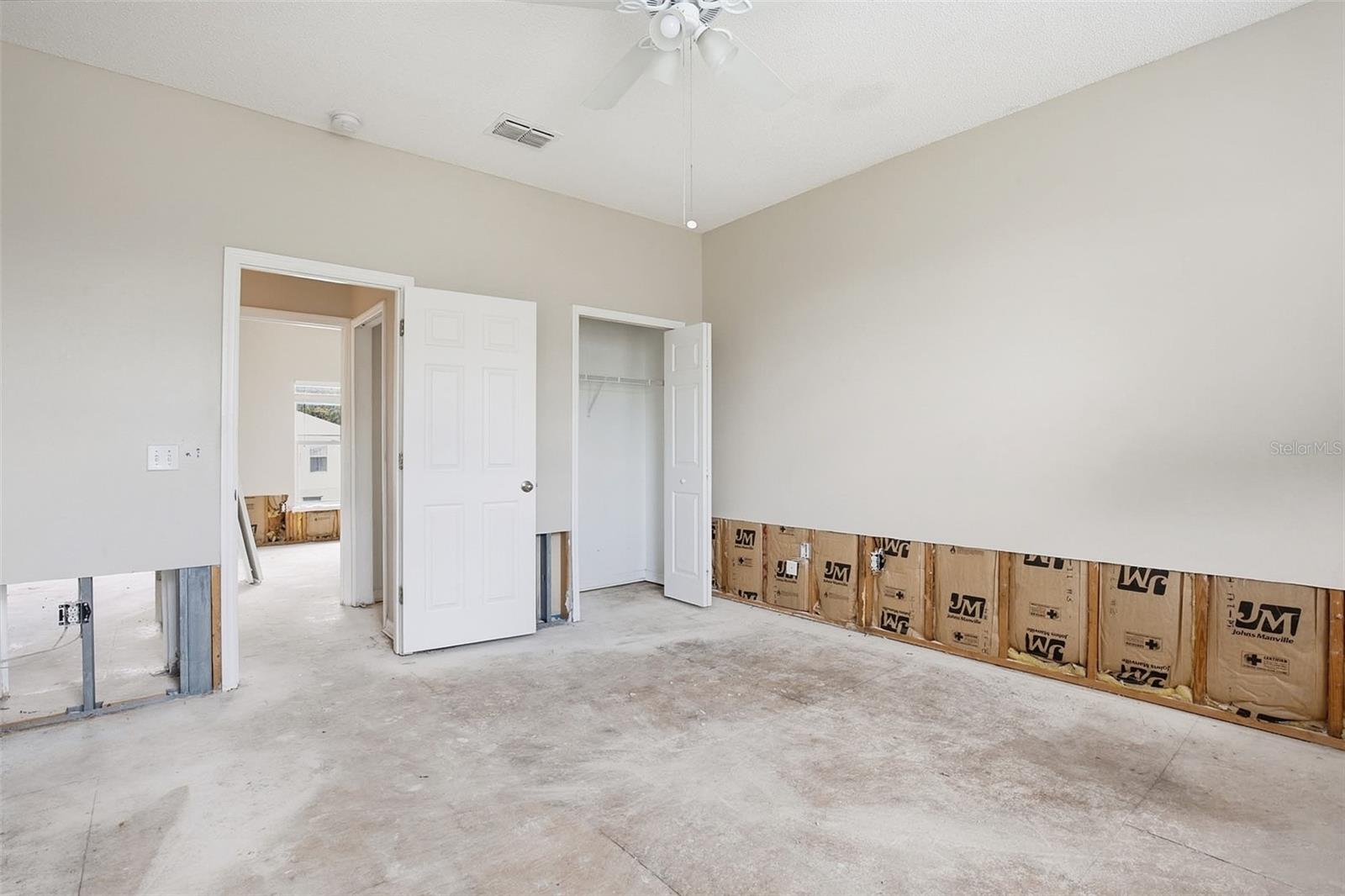 Image 31 of 39 For 12941 Kings Lake Drive