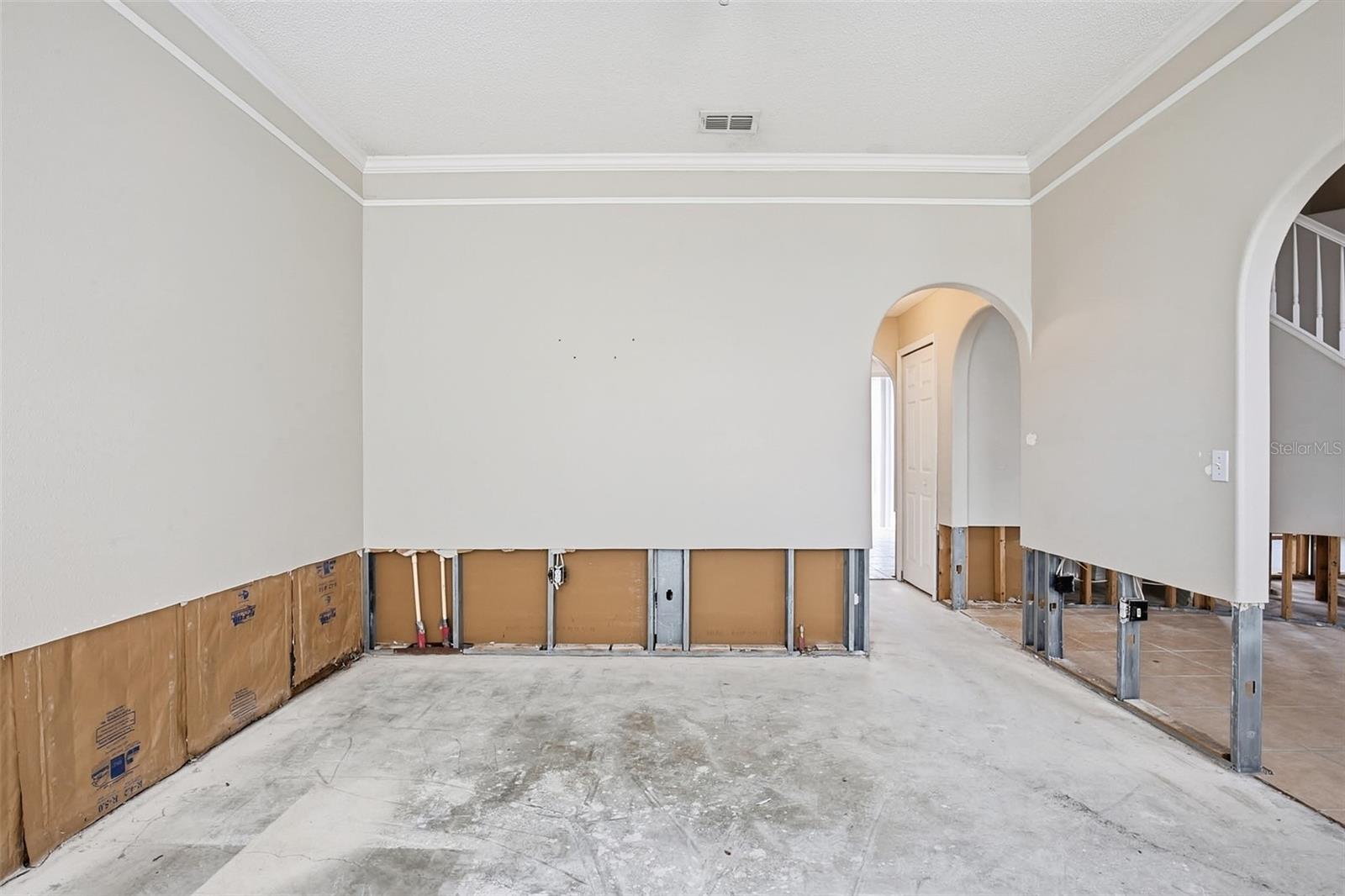 Image 4 of 39 For 12941 Kings Lake Drive