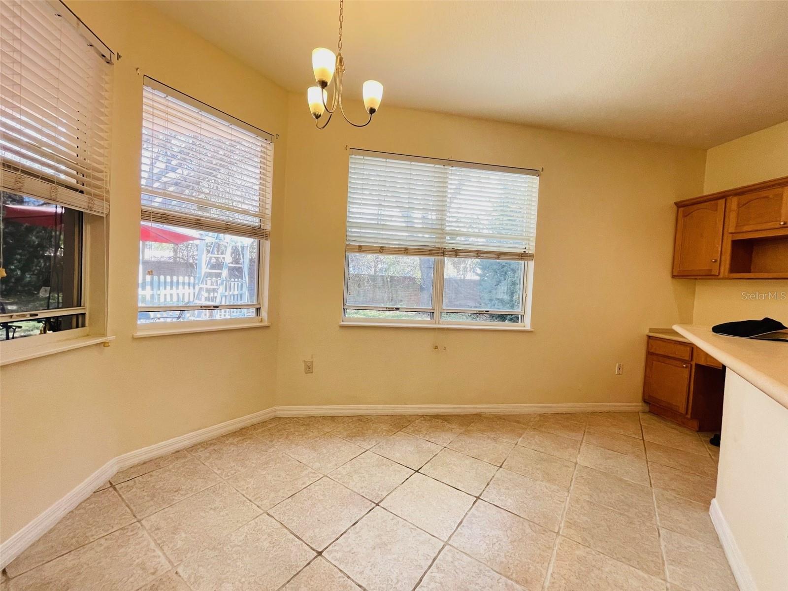 Image 10 of 30 For 935 Lascala Drive