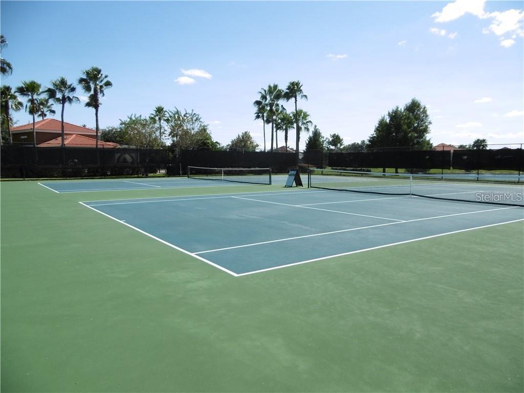 Image 26 of 30 For 935 Lascala Drive