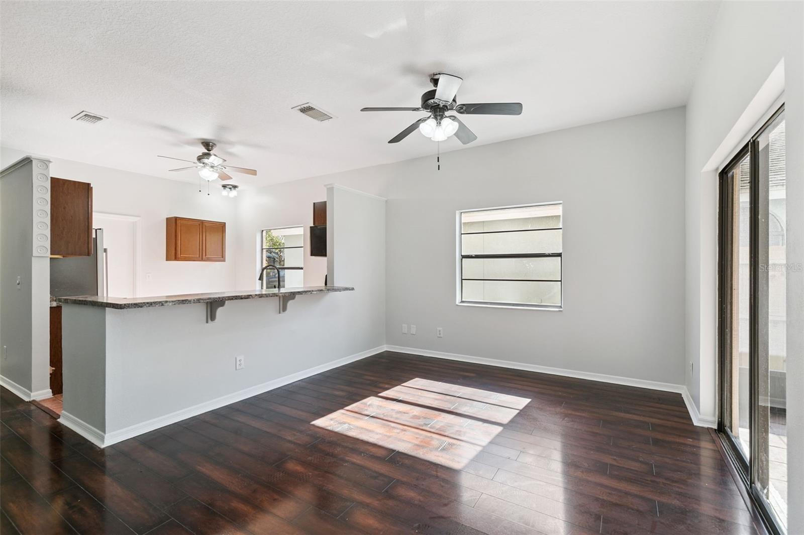 Image 12 of 27 For 1046 Whittier Circle