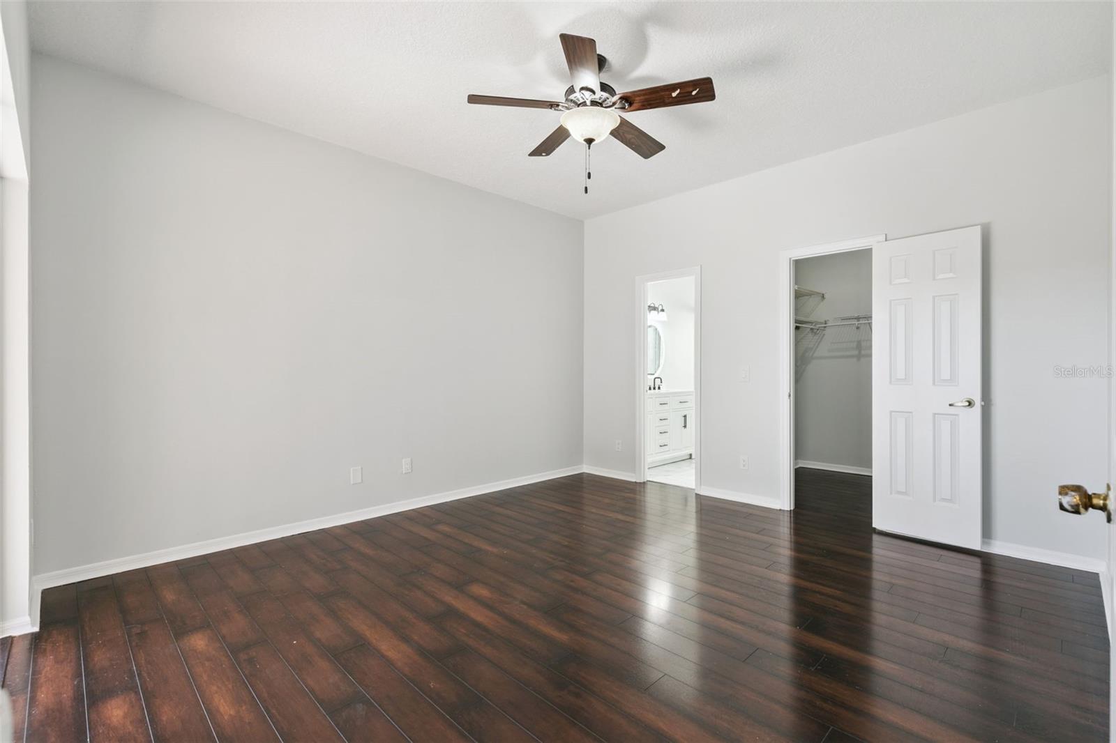 Image 16 of 27 For 1046 Whittier Circle