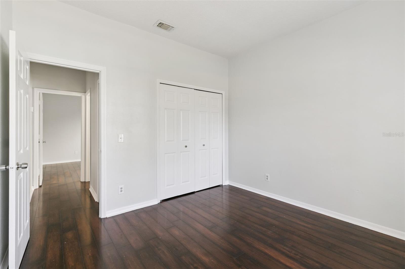 Image 20 of 27 For 1046 Whittier Circle