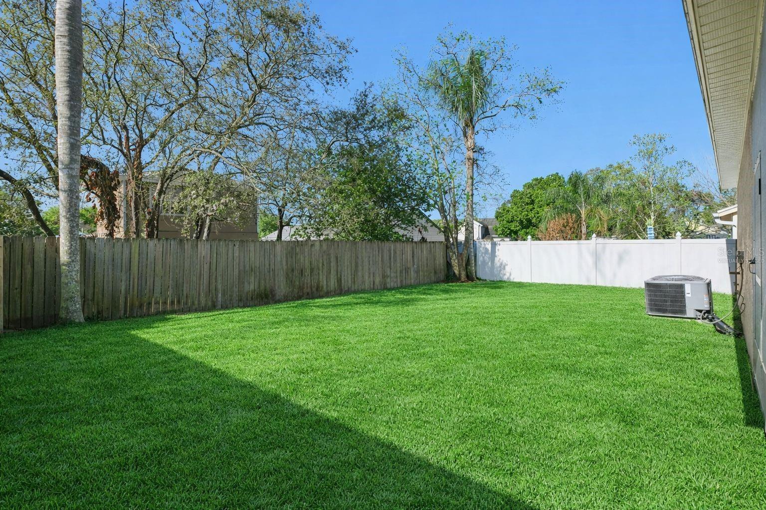 Image 24 of 27 For 1046 Whittier Circle