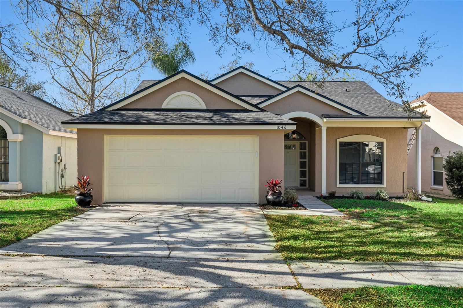 Image 3 of 27 For 1046 Whittier Circle