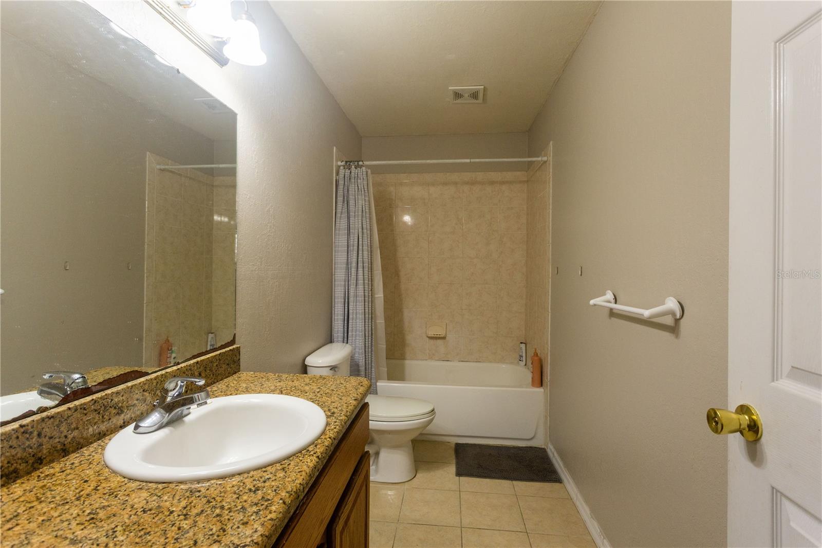 Image 21 of 63 For 1159 Valencia Heights Avenue