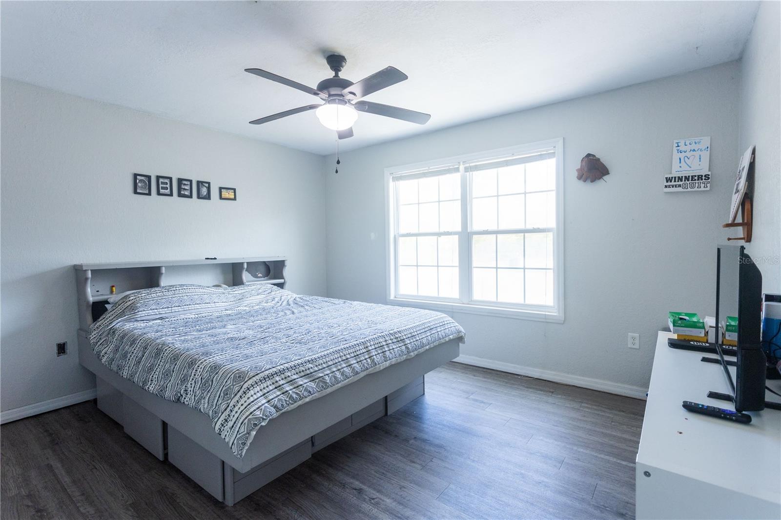 Image 33 of 63 For 1159 Valencia Heights Avenue