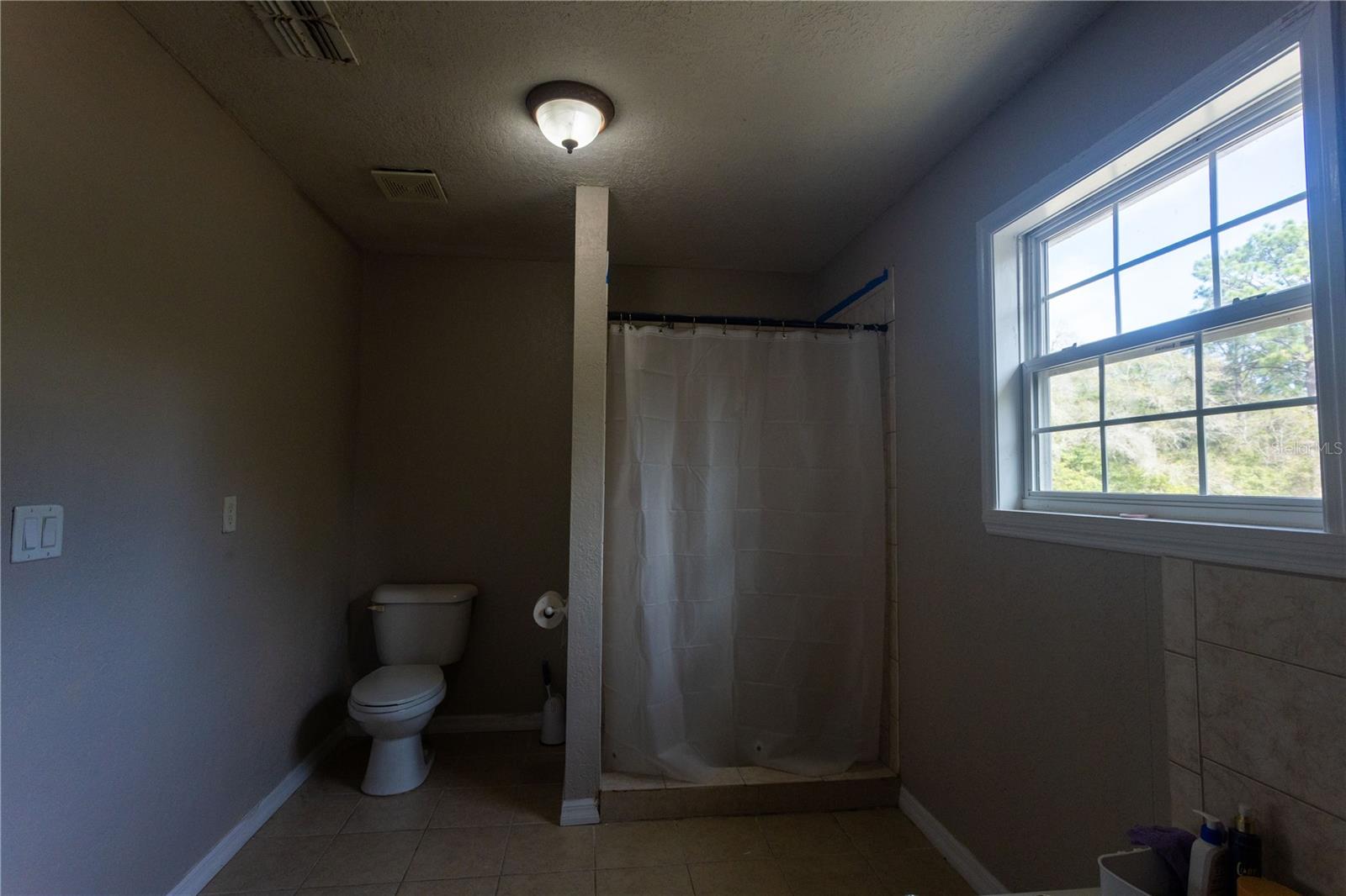 Image 61 of 63 For 1159 Valencia Heights Avenue