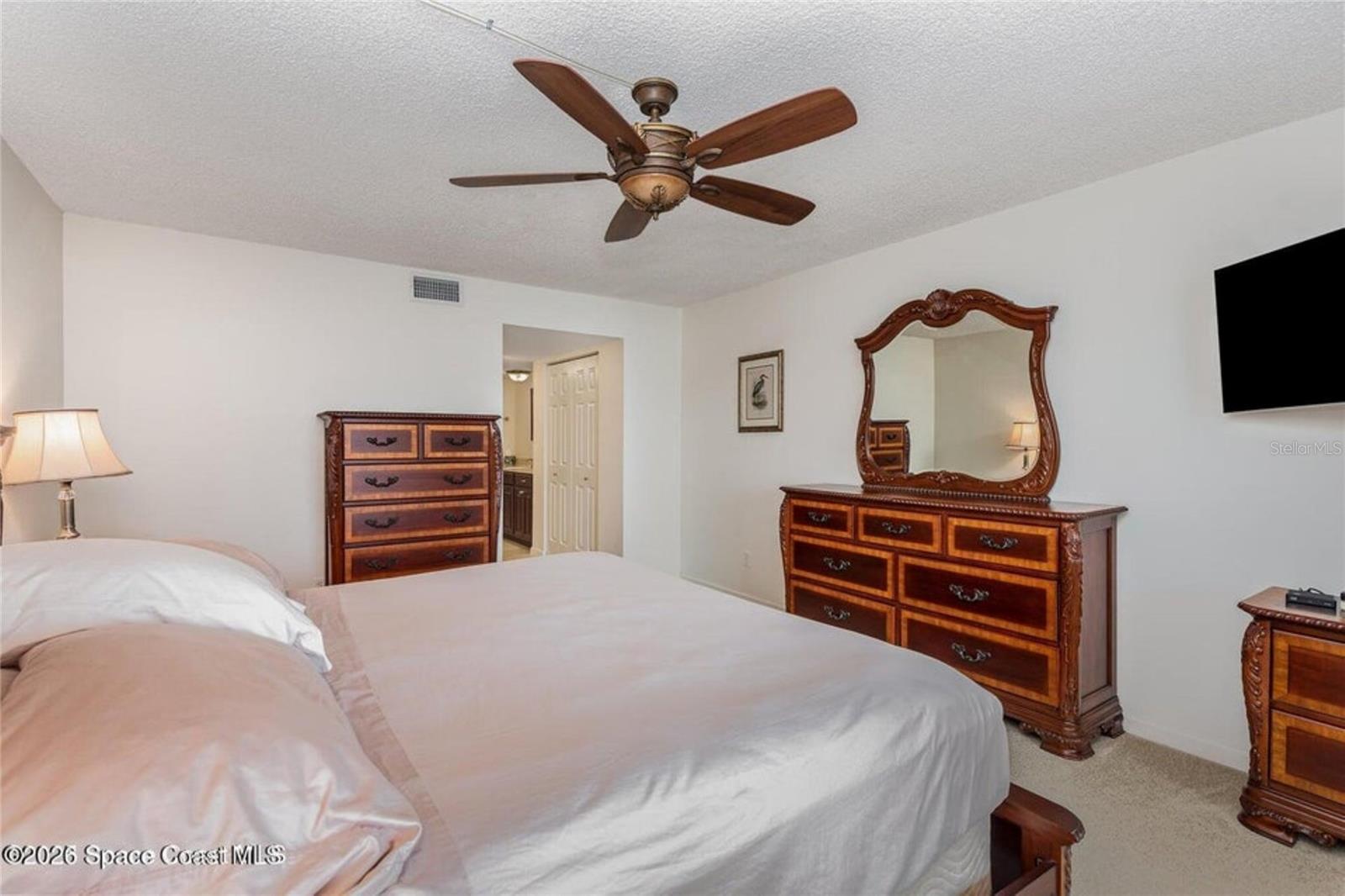 Image 17 of 25 For 525 Indian River Avenue 303