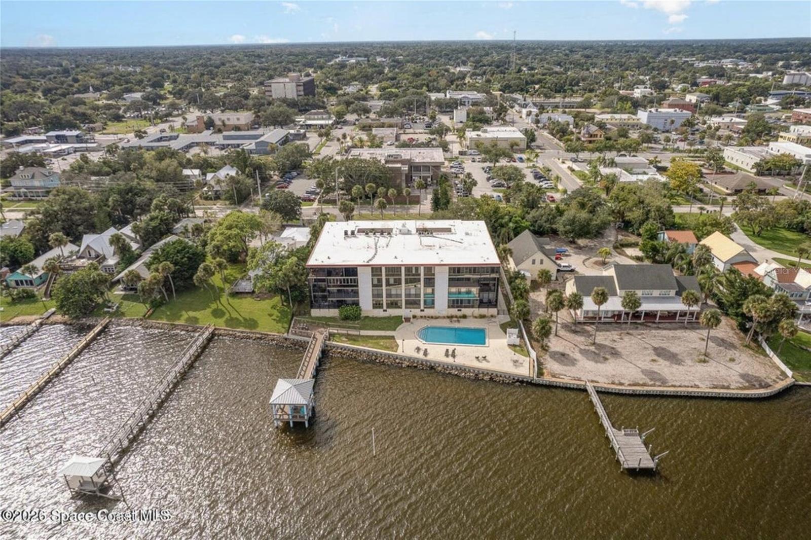 Image 24 of 25 For 525 Indian River Avenue 303