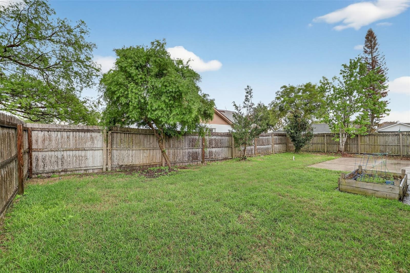 Image 30 of 39 For 9823 Balmoral Circle