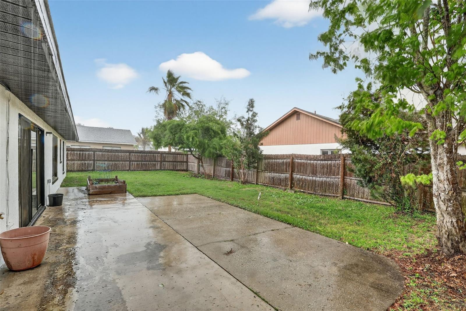 Image 31 of 39 For 9823 Balmoral Circle