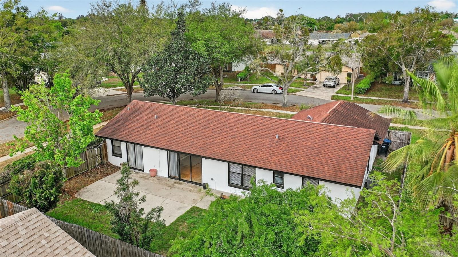 Image 35 of 39 For 9823 Balmoral Circle