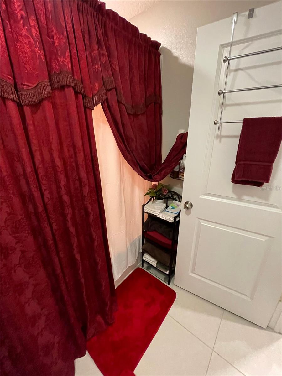 Image 28 of 38 For 1541 Landmark Drive