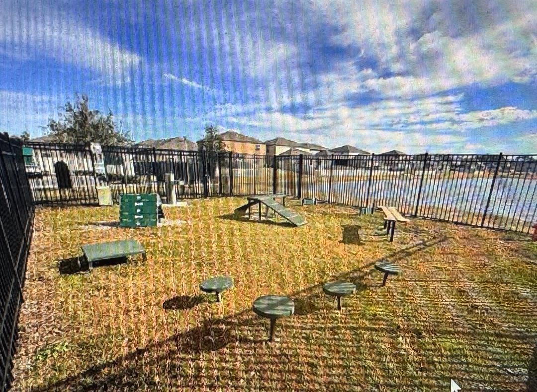 Image 37 of 38 For 1541 Landmark Drive