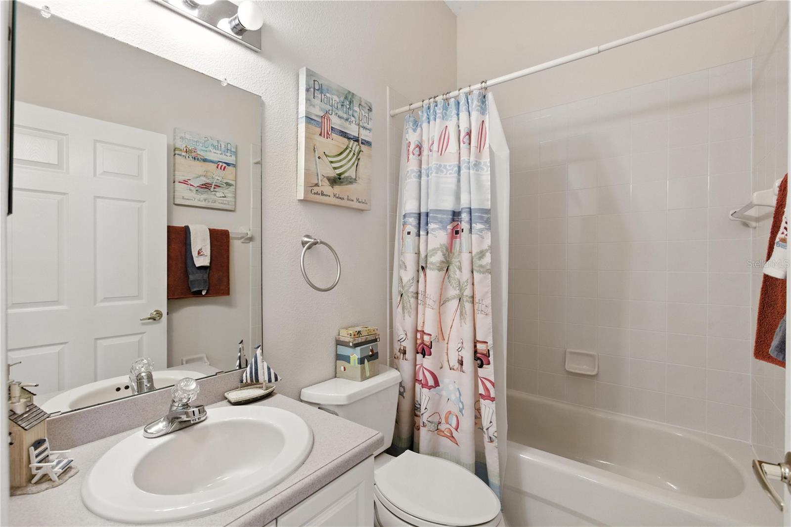 Listing photo id 23 for 457 Golf Vista Circle