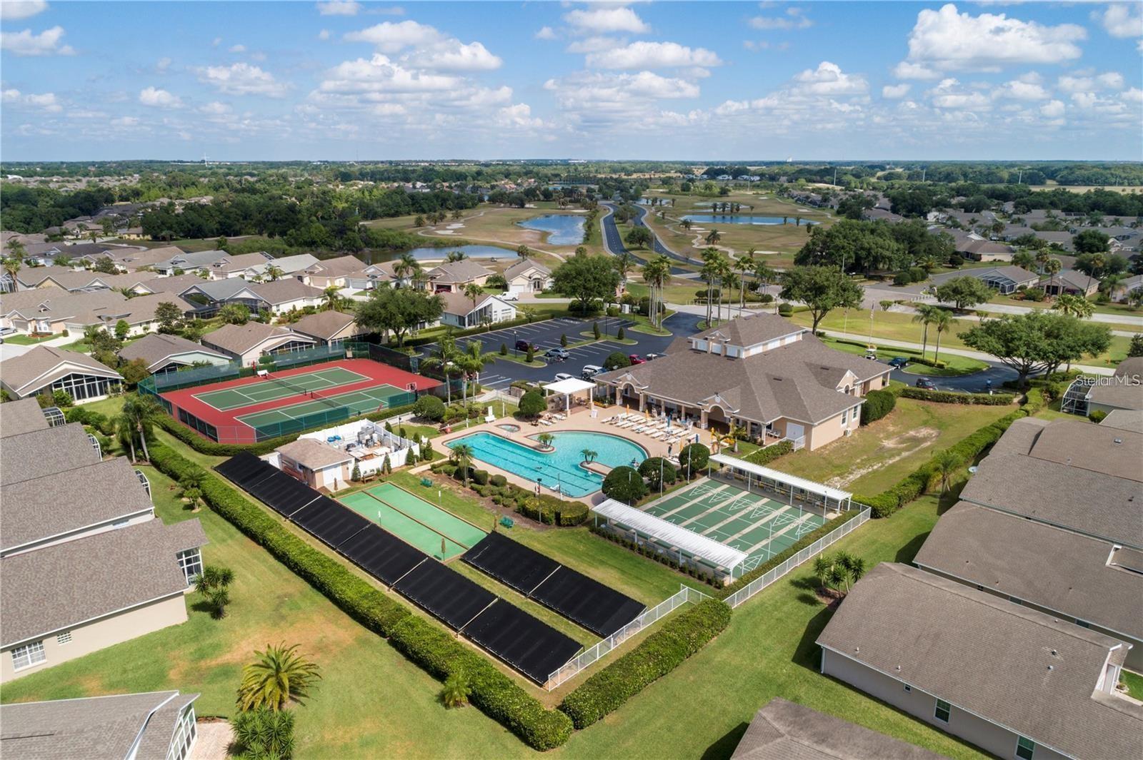 Listing photo id 39 for 457 Golf Vista Circle