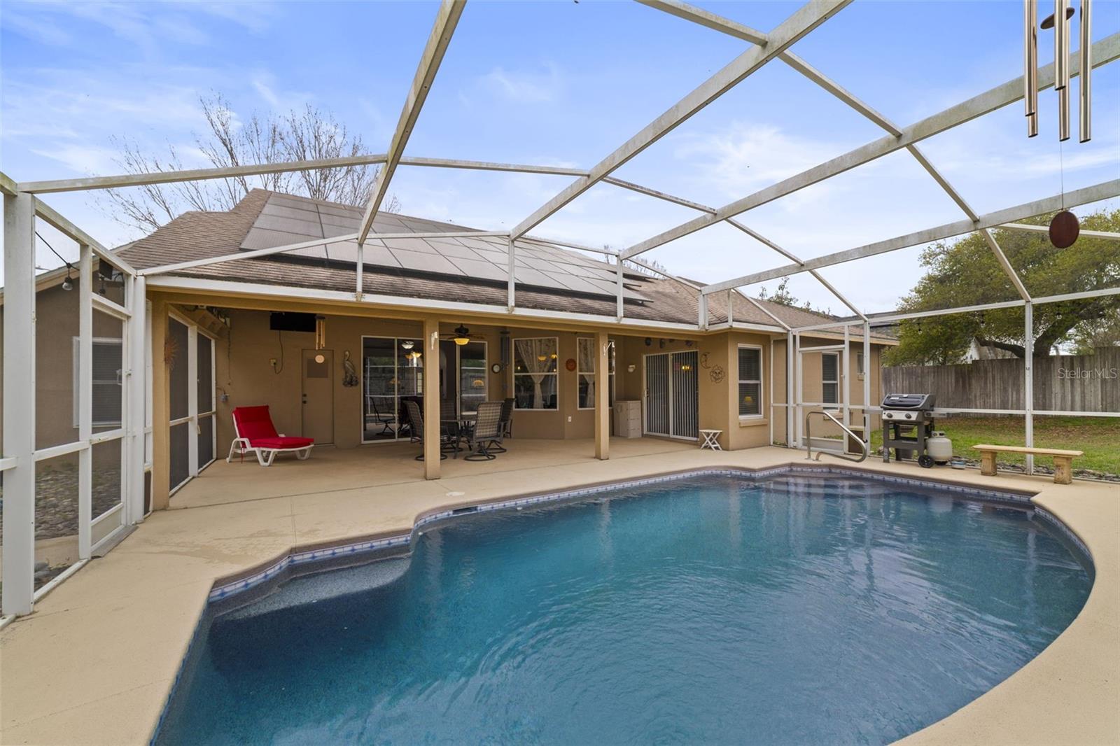 Image 21 of 26 For 124 Country Lakes Circle