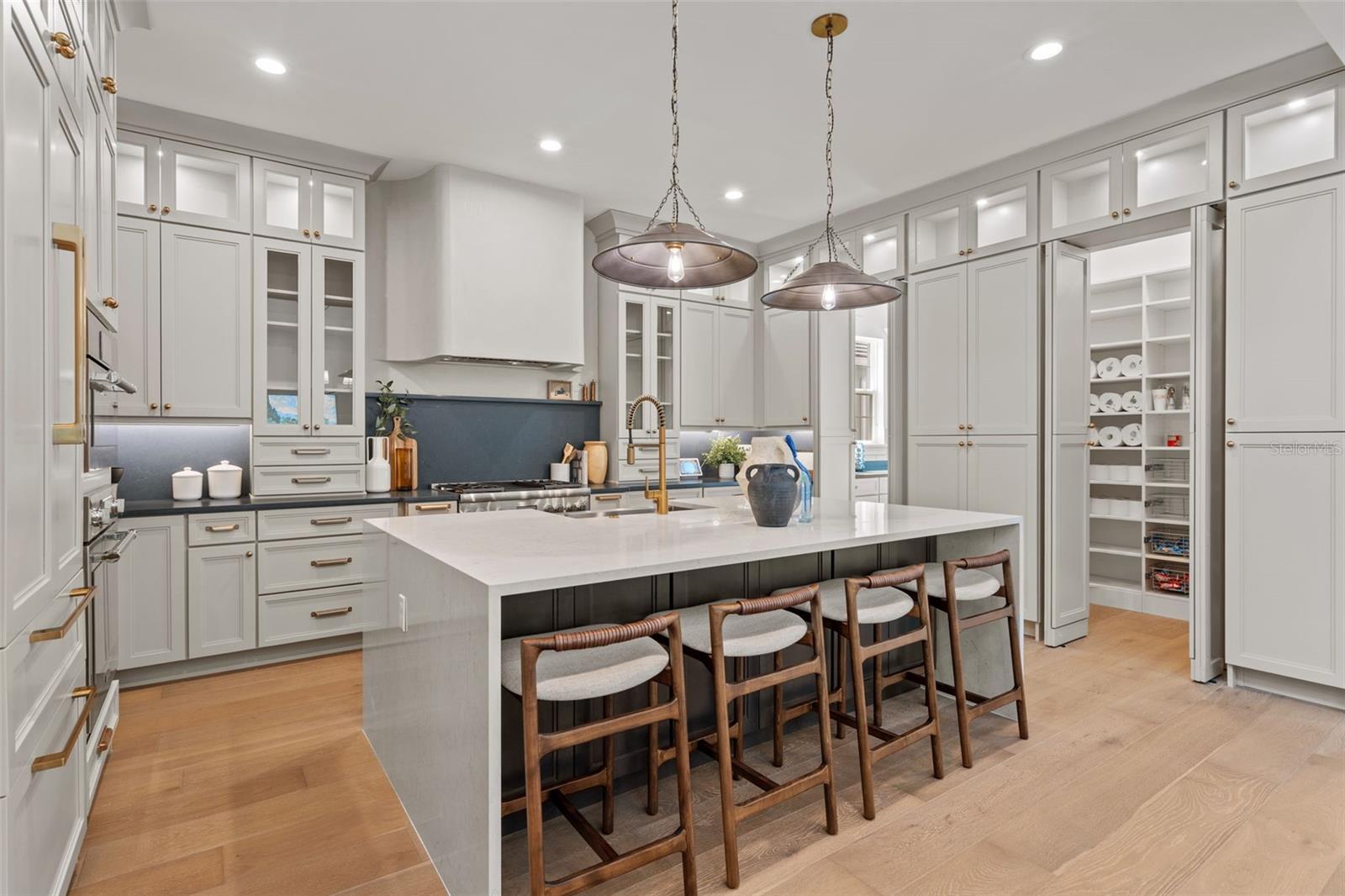 Image 14 of 29 For 2080 Lake Markham Road