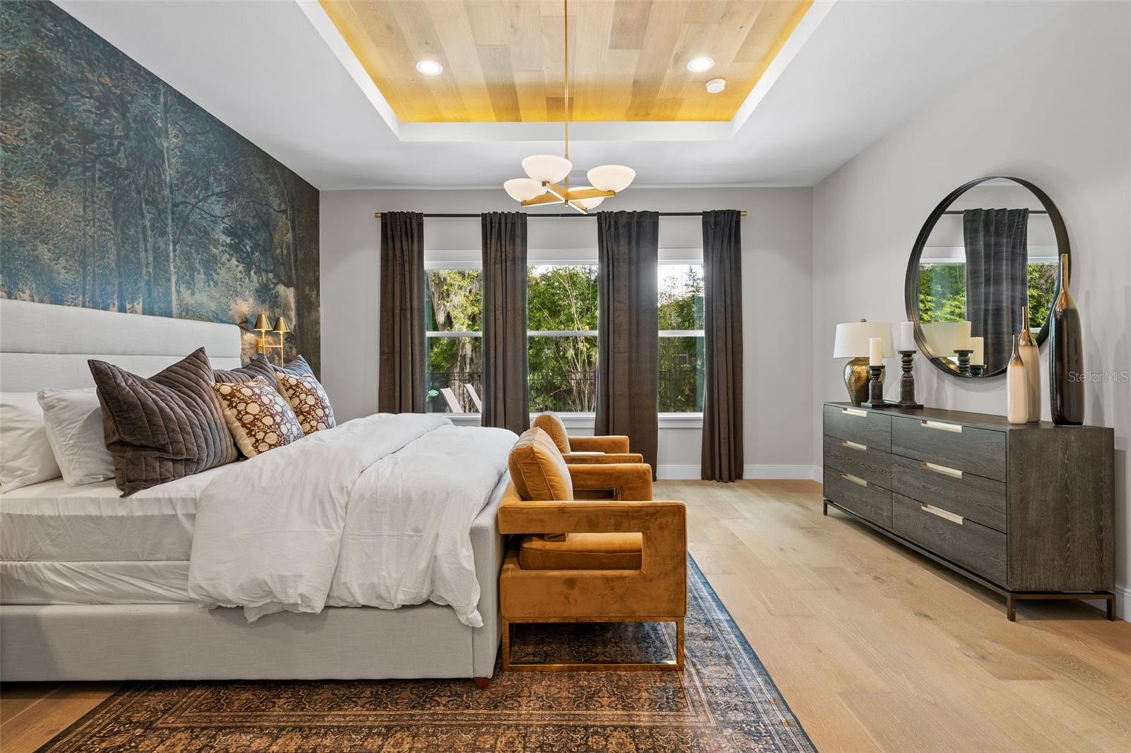 Image 21 of 29 For 2080 Lake Markham Road