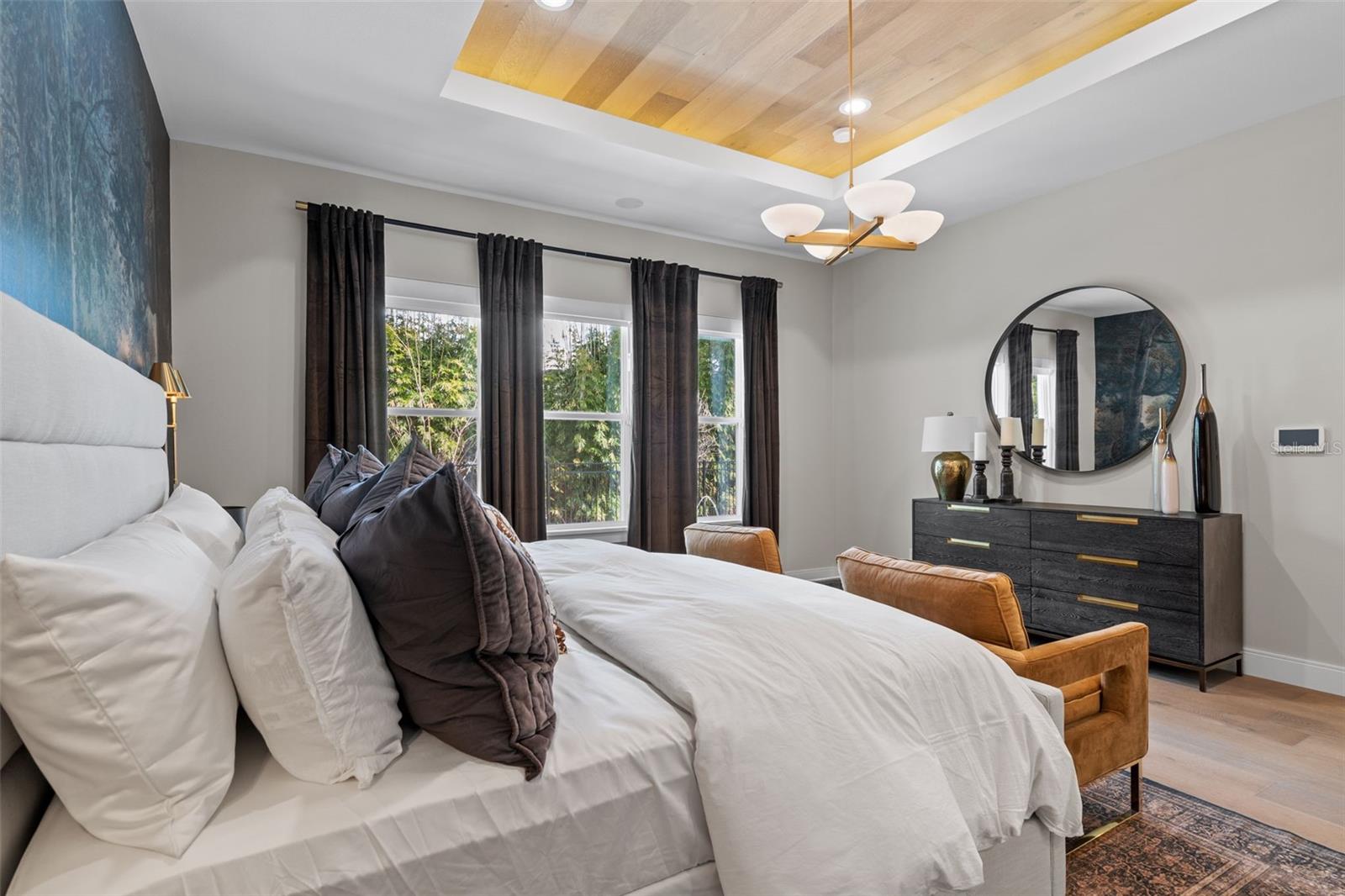 Image 22 of 29 For 2080 Lake Markham Road