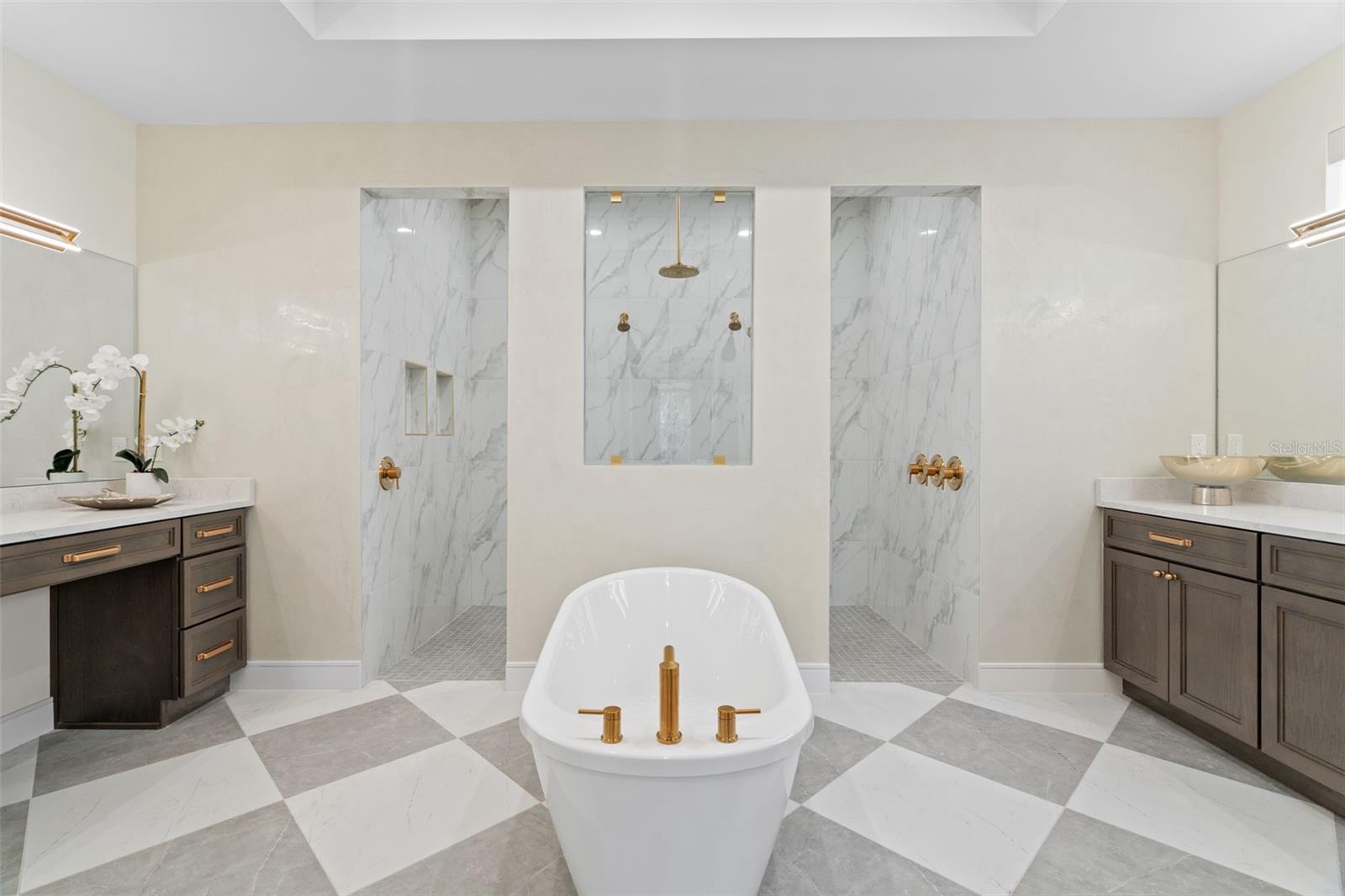 Image 23 of 29 For 2080 Lake Markham Road