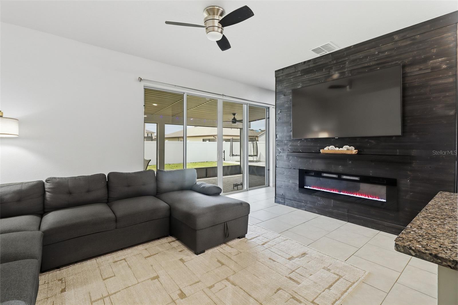 Image 18 of 35 For 5629 Western Sun Drive