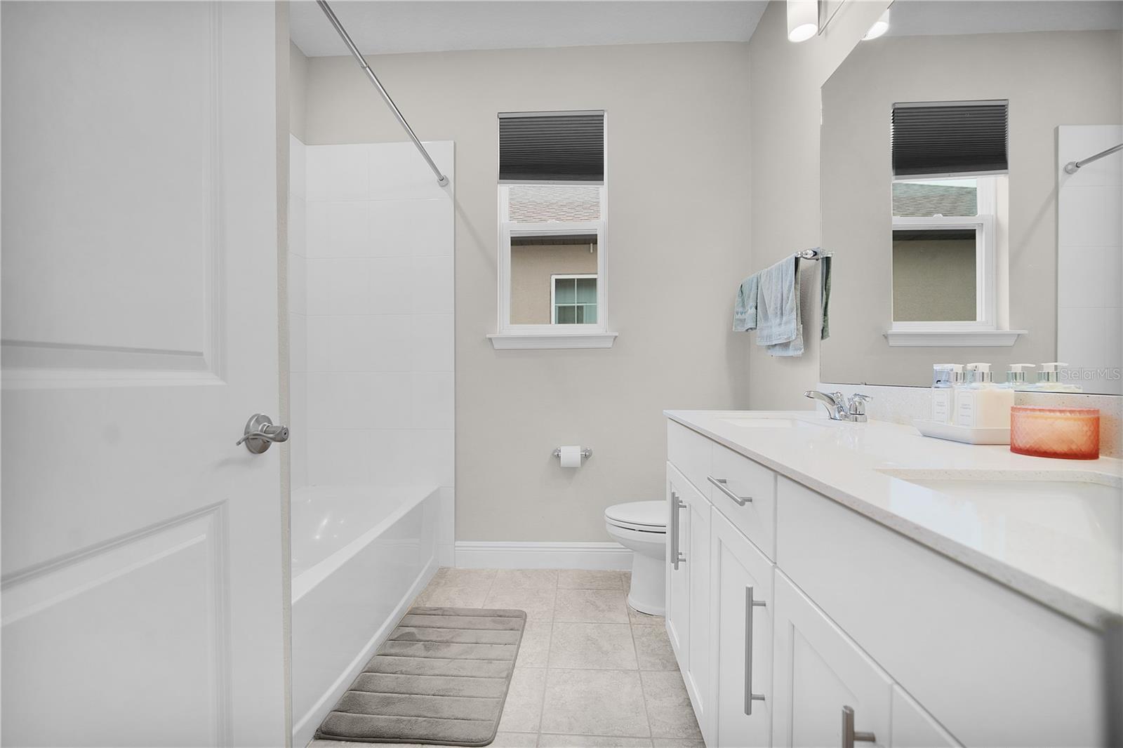 Image 24 of 42 For 9972 Pallida Hickory Way