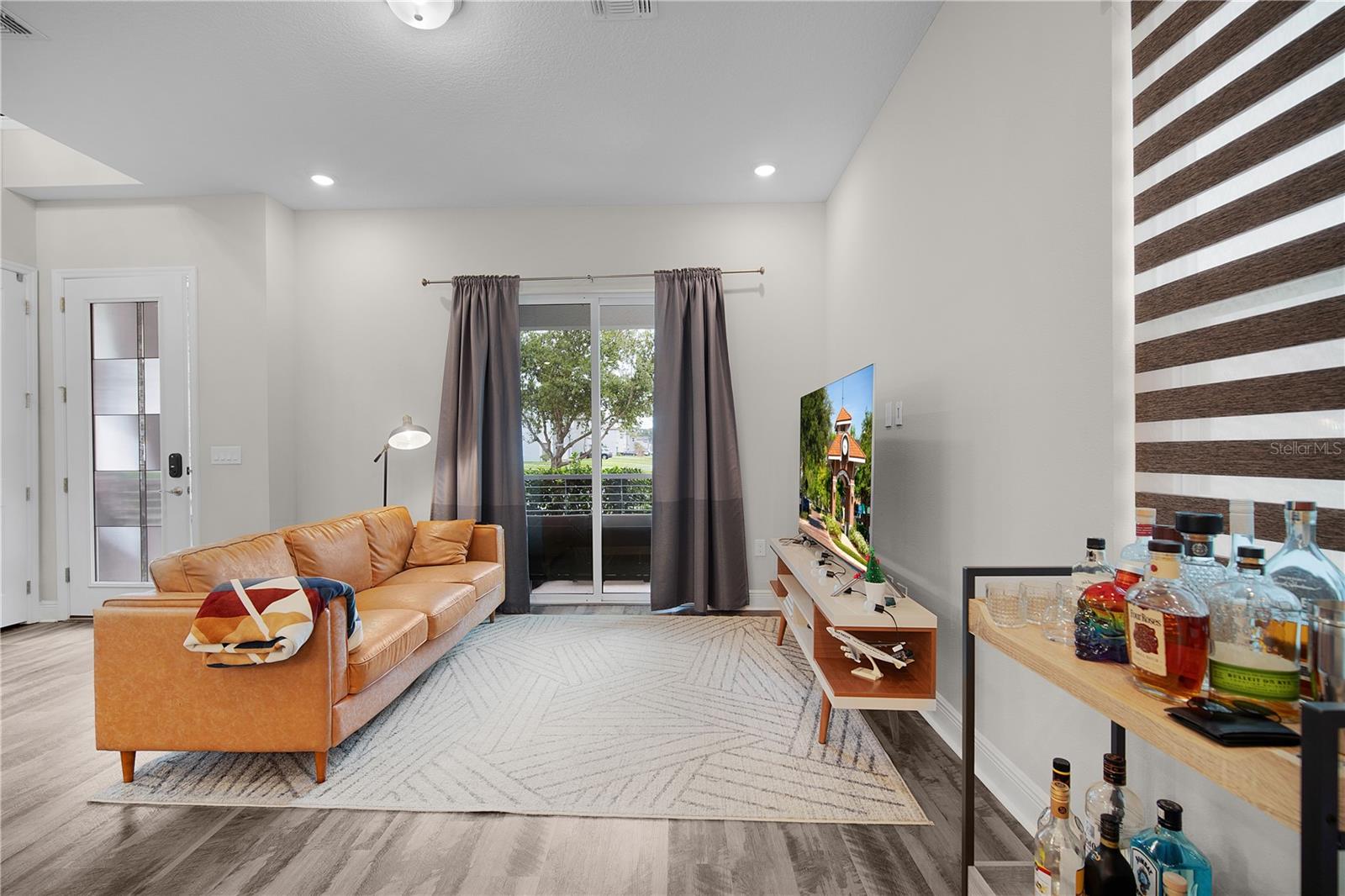 Image 7 of 42 For 9972 Pallida Hickory Way