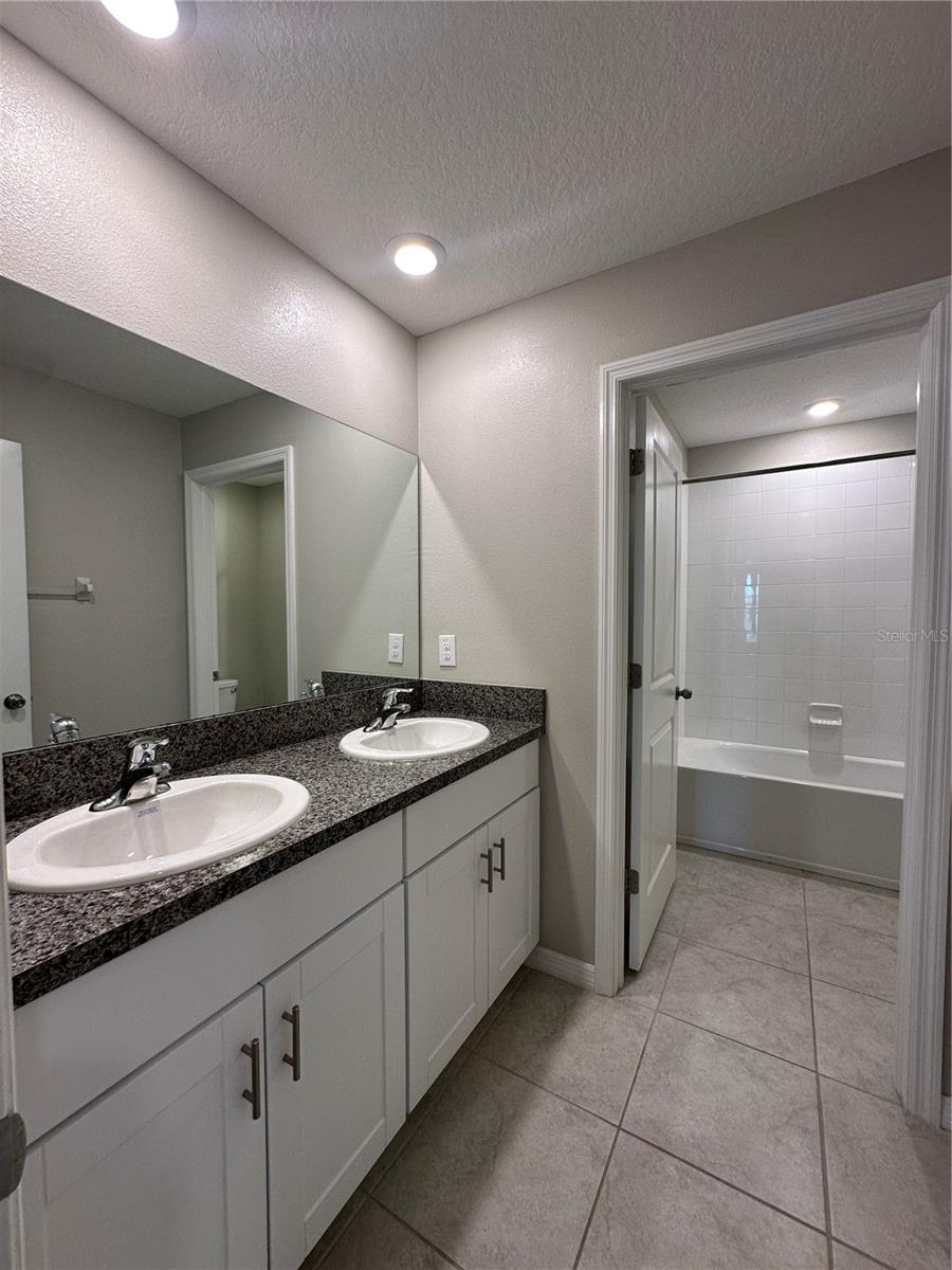 Image 31 of 35 For 7157 Samuel Ivy Drive