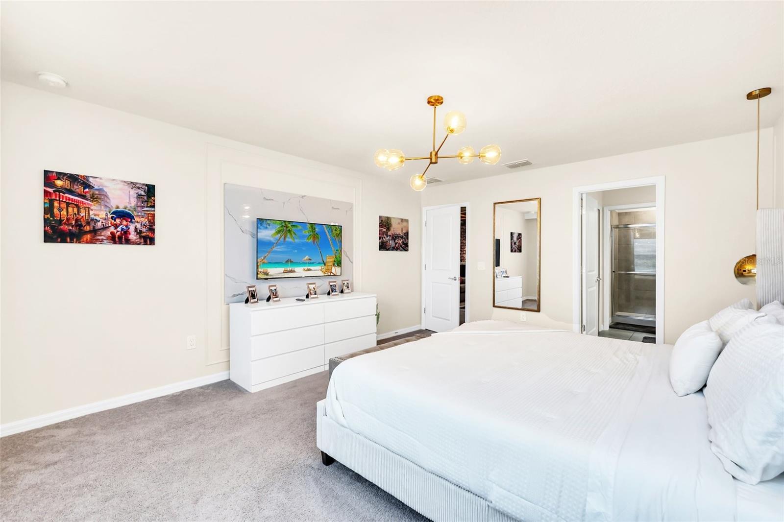 Image 27 of 48 For 830 Paradise Drive