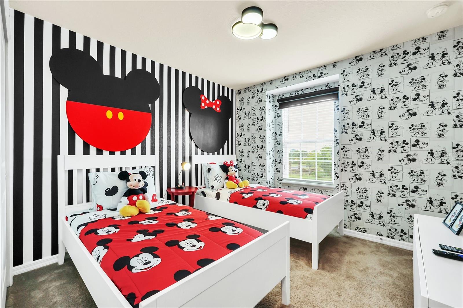 Image 37 of 48 For 830 Paradise Drive