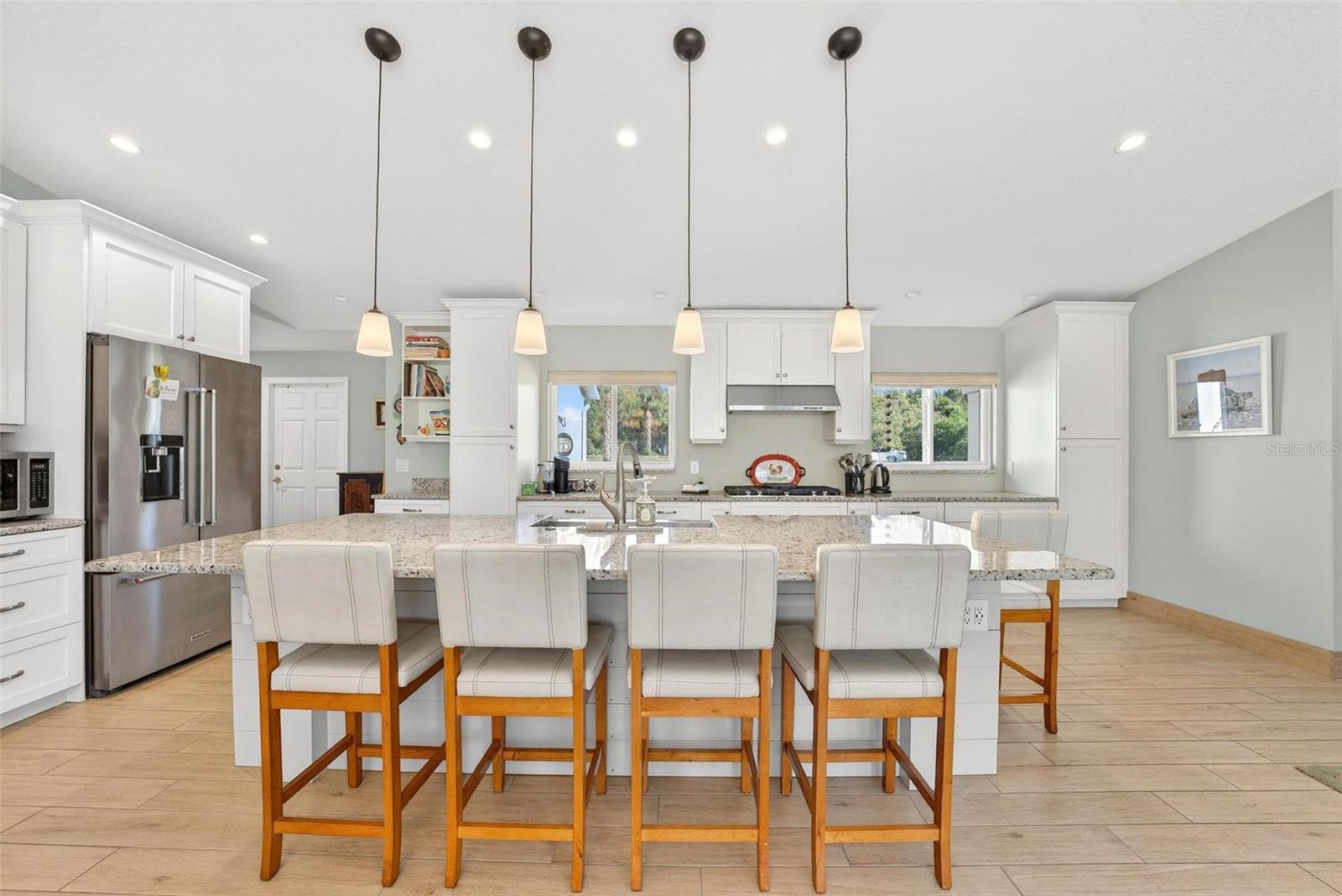 Image 17 of 100 For 10220 Bumblebee Lane