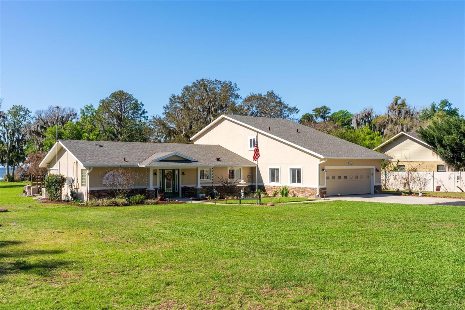 Image 2 of 100 For 10220 Bumblebee Lane