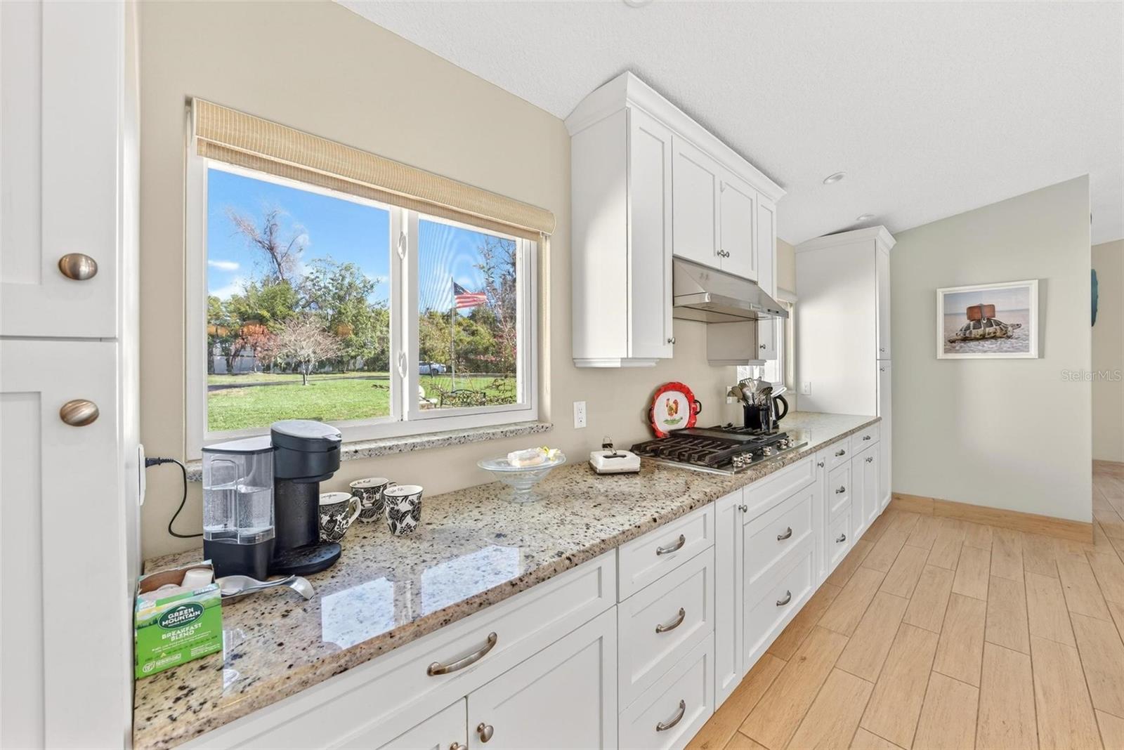 Image 20 of 100 For 10220 Bumblebee Lane