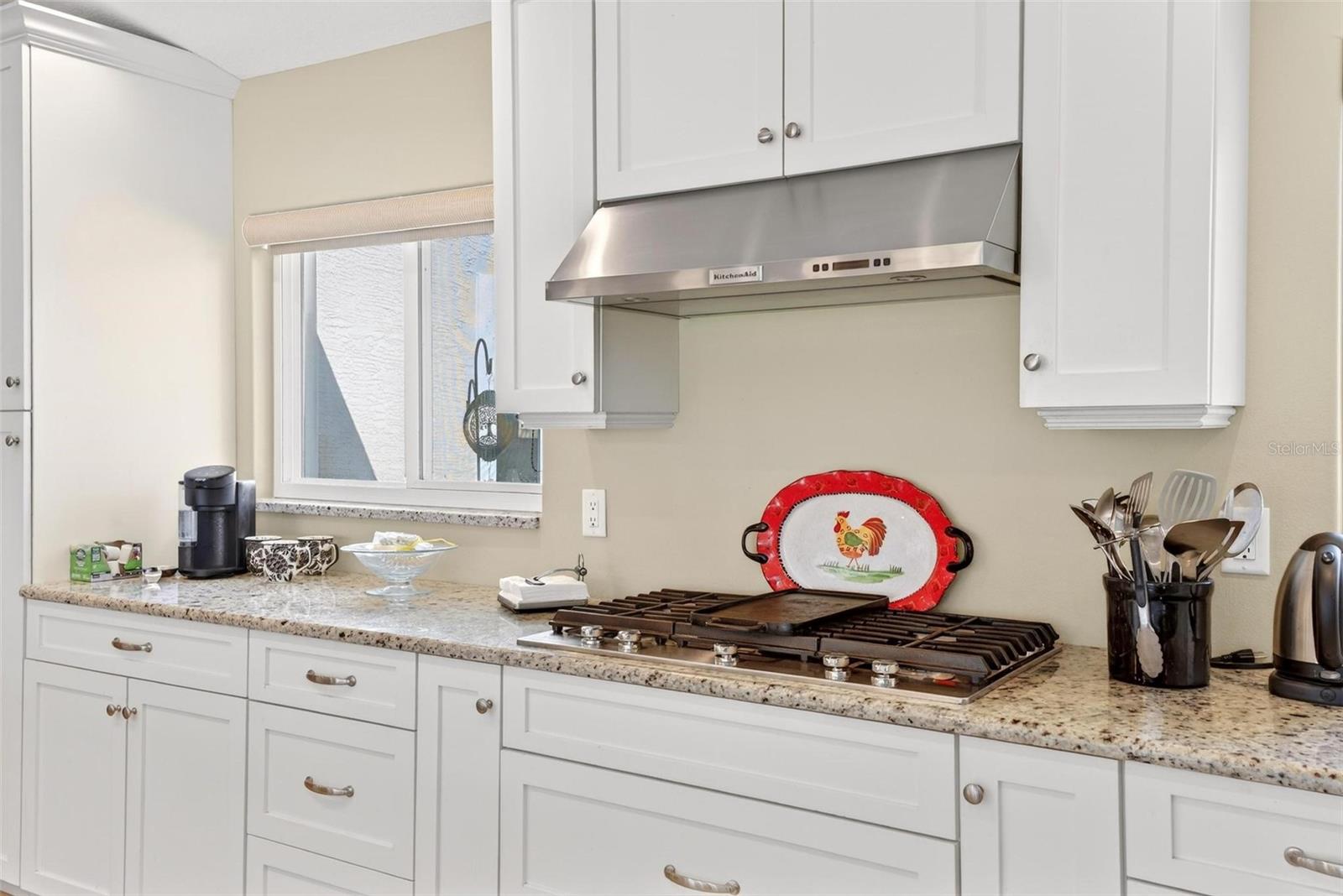 Image 28 of 100 For 10220 Bumblebee Lane