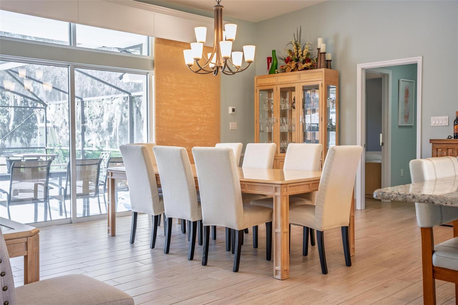 Image 29 of 100 For 10220 Bumblebee Lane