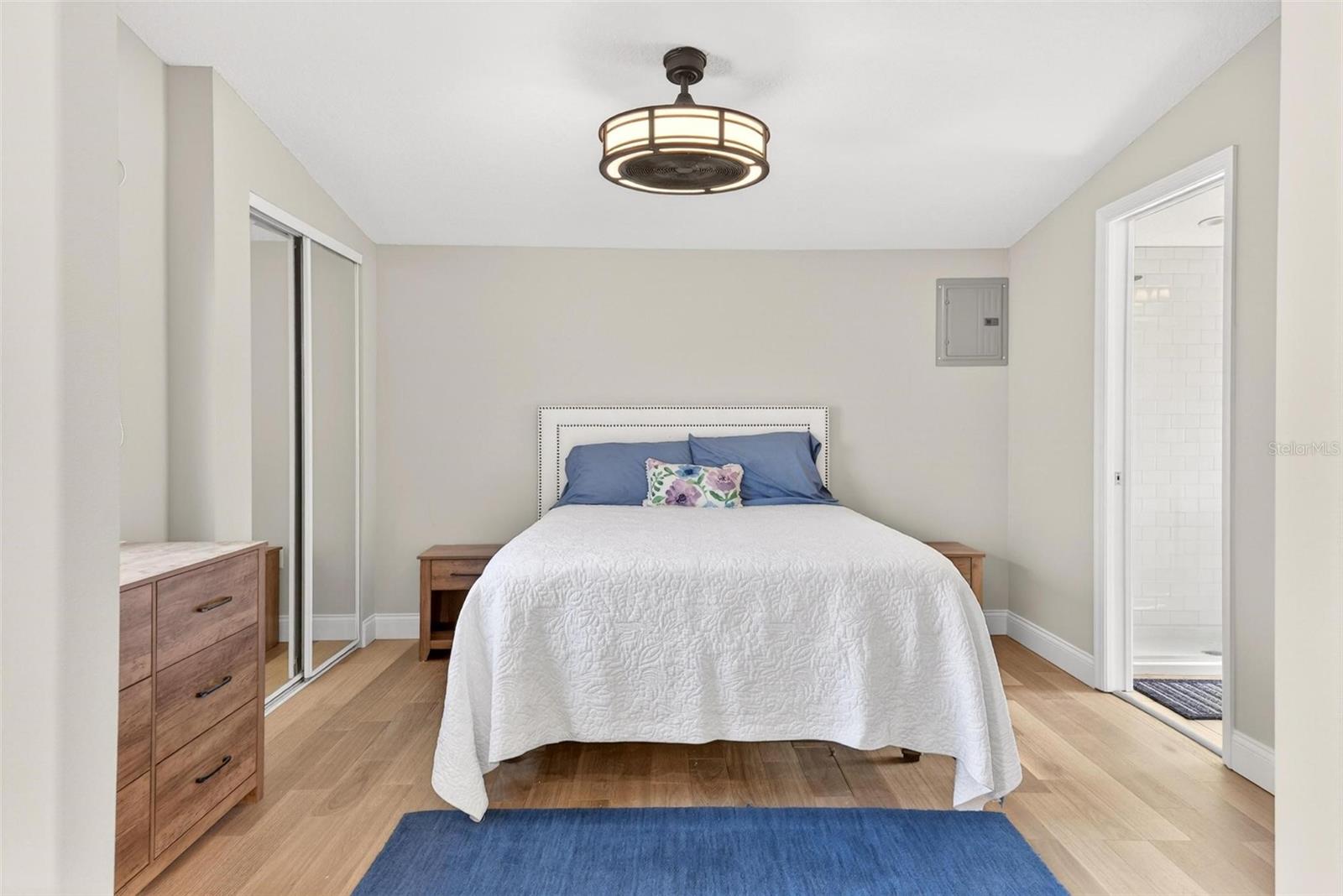 Image 59 of 100 For 10220 Bumblebee Lane