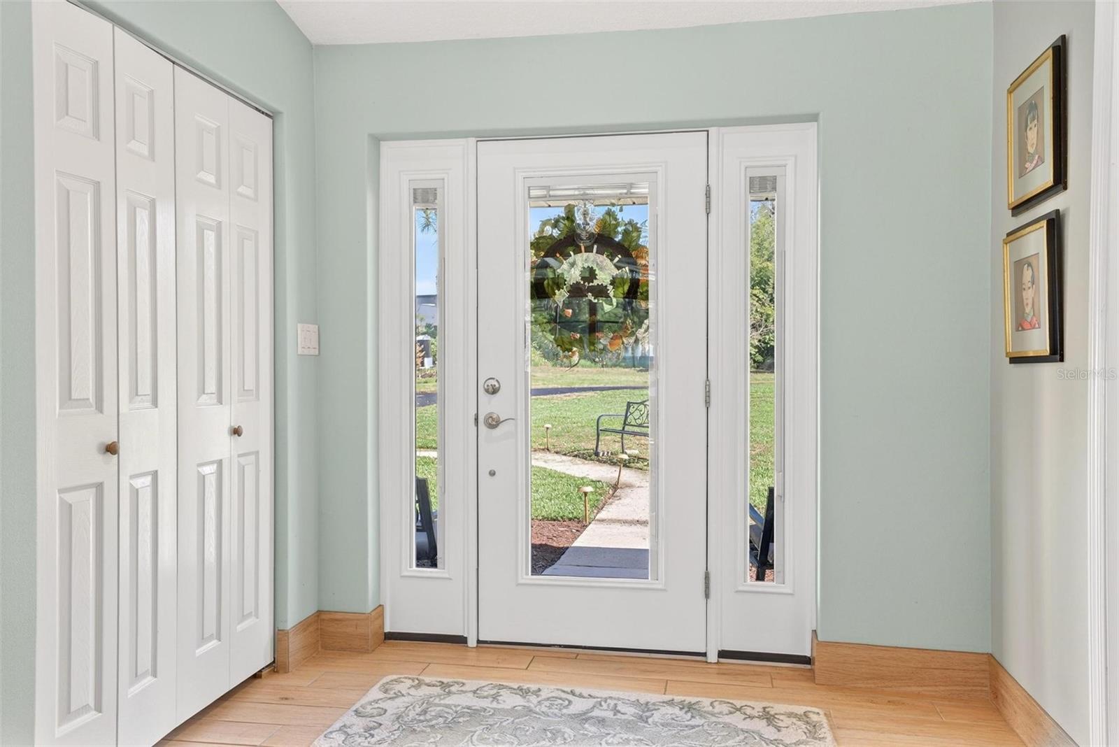 Image 7 of 100 For 10220 Bumblebee Lane