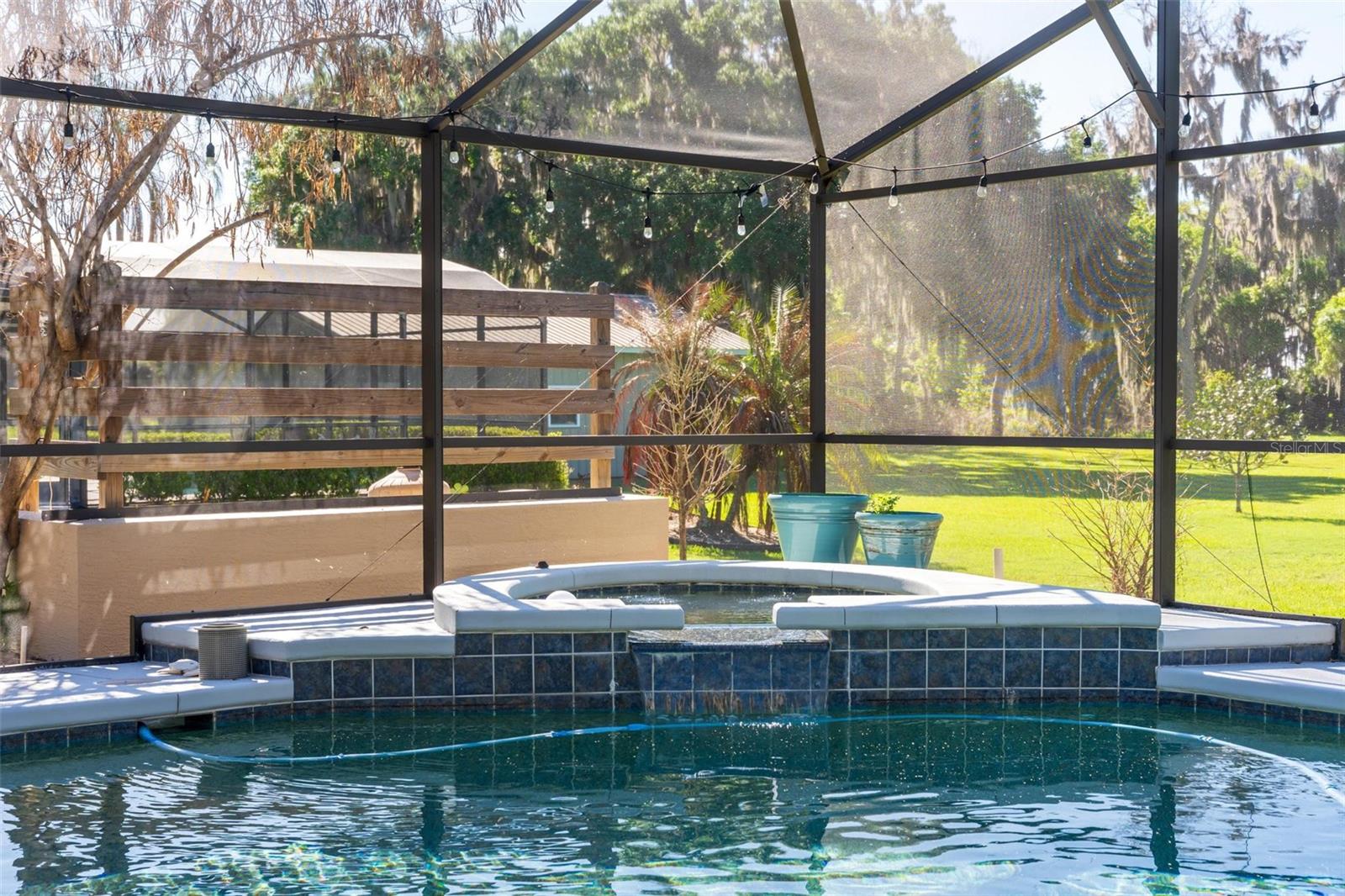 Image 71 of 100 For 10220 Bumblebee Lane