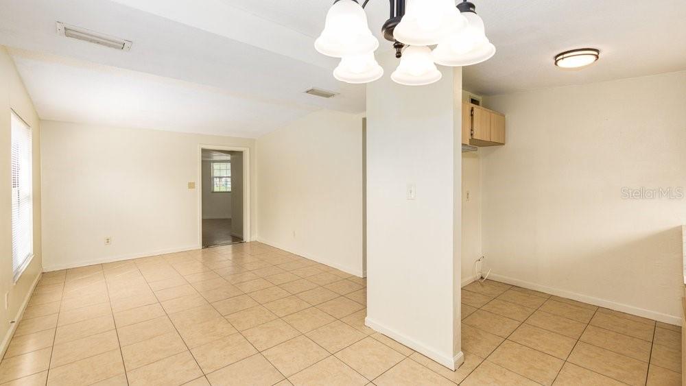 Image 12 of 22 For 1040 Maxey Drive