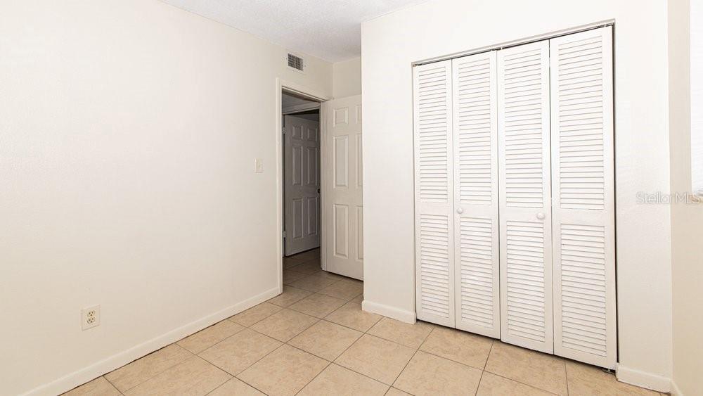 Image 20 of 22 For 1040 Maxey Drive