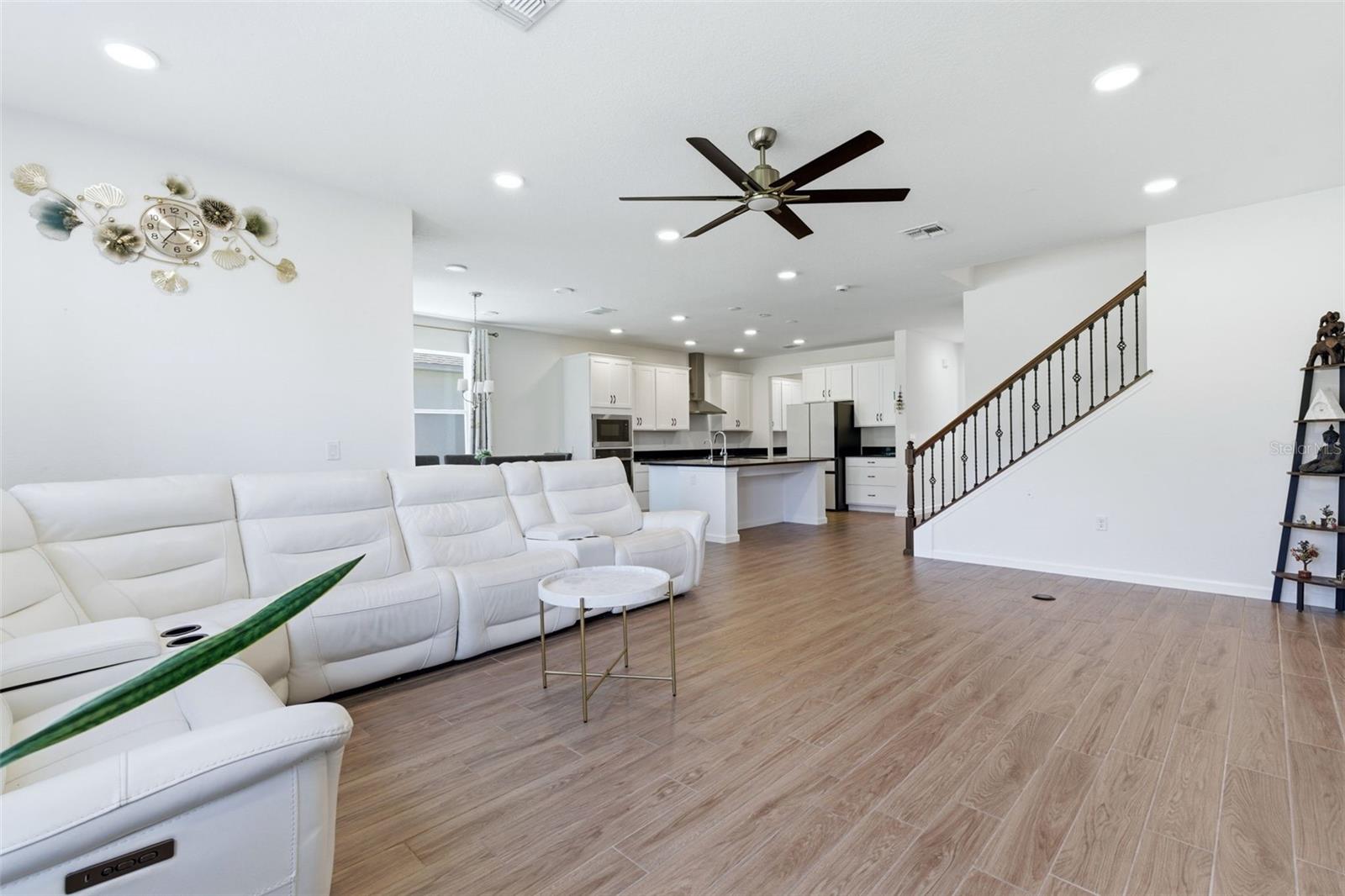 Image 16 of 55 For 1147 Franklin Tree Lane