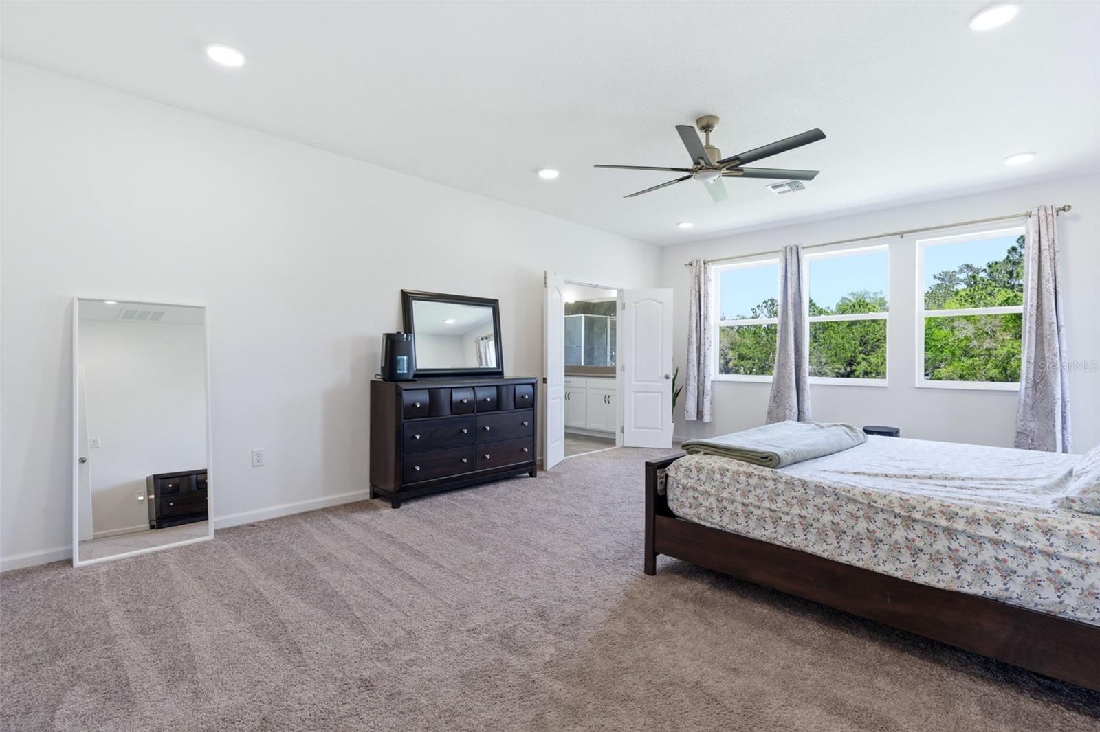 Image 32 of 55 For 1147 Franklin Tree Lane