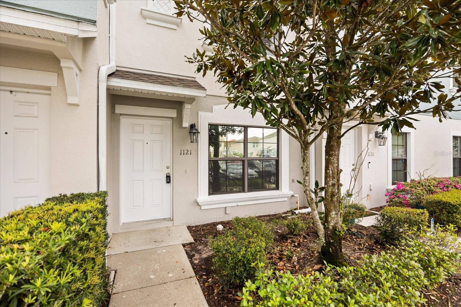 Image 3 of 28 For 1121 Trillium Park Lane