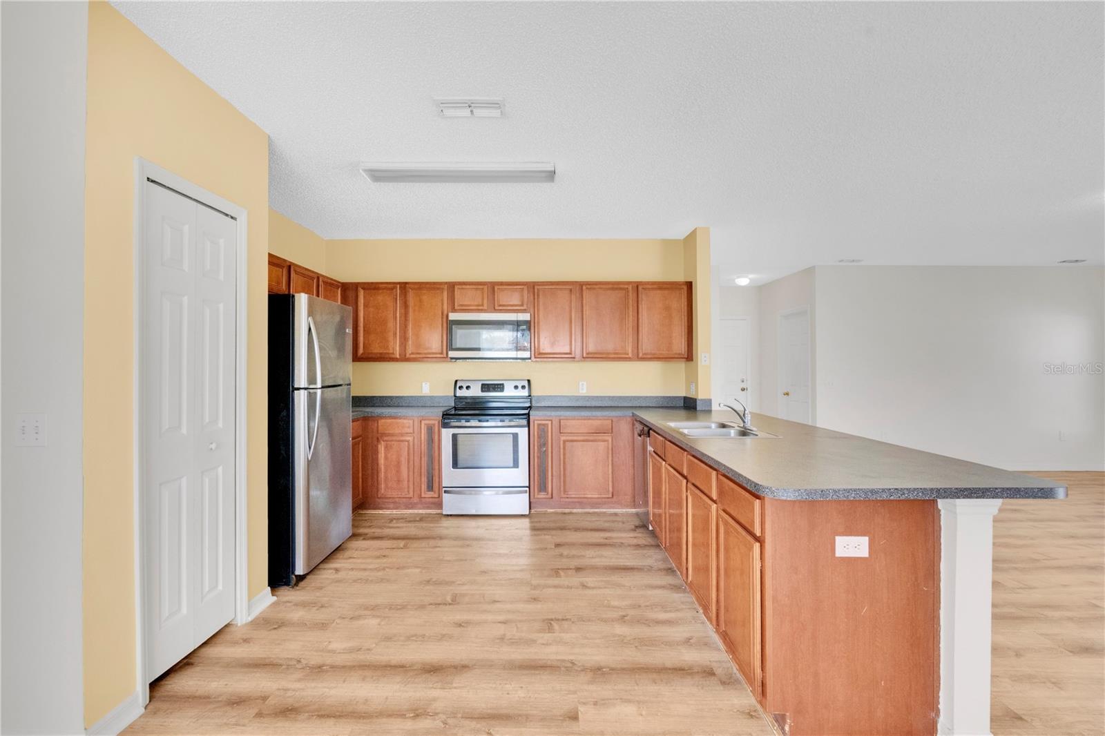 Image 12 of 38 For 4459 Cherry Branch Court