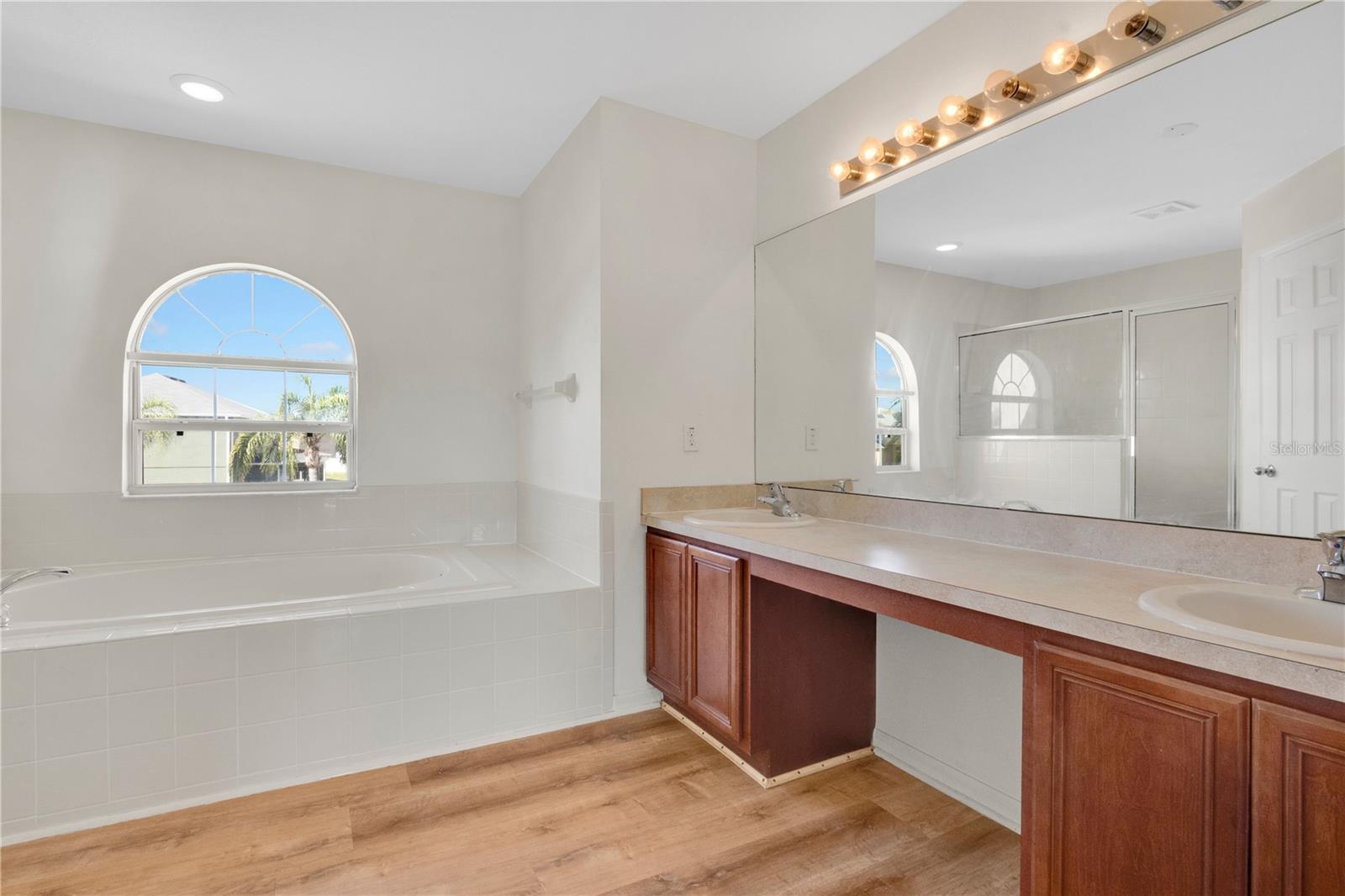 Image 16 of 38 For 4459 Cherry Branch Court