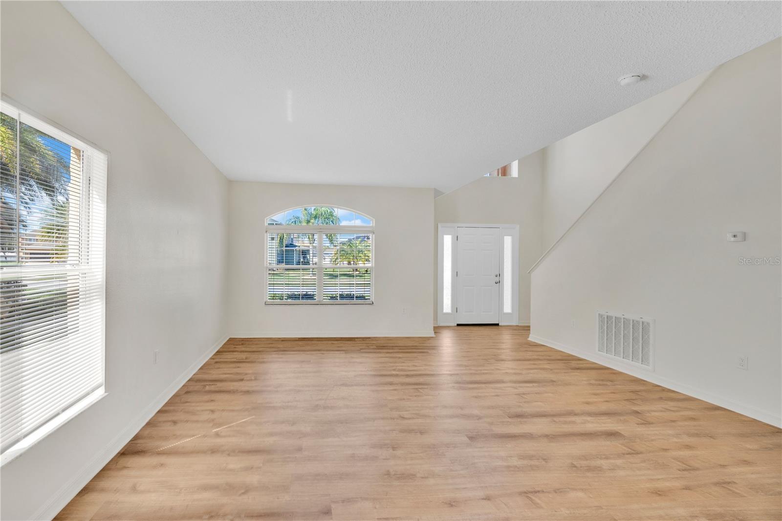 Image 4 of 38 For 4459 Cherry Branch Court