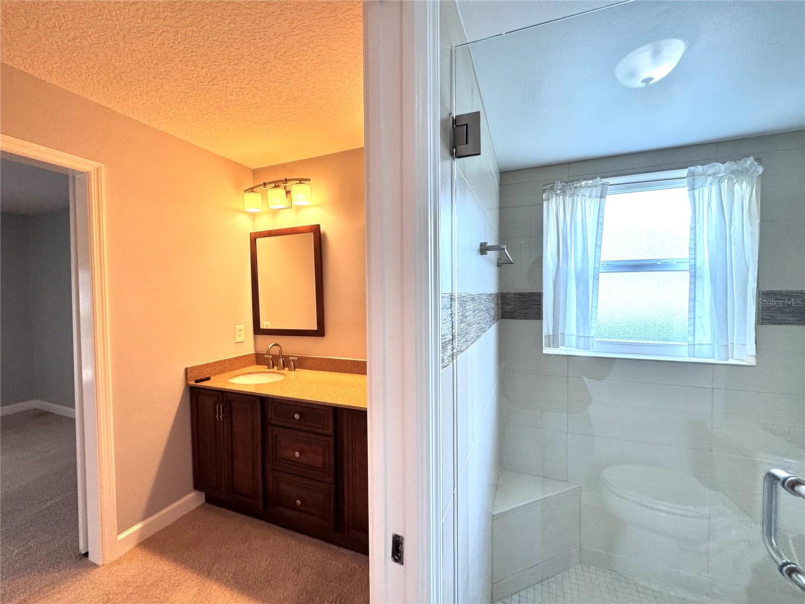 Image 18 of 27 For 4818 Breezy Palms Court