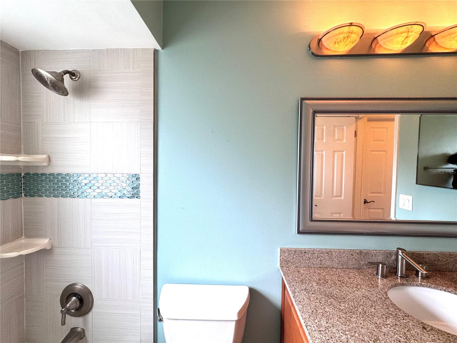 Image 22 of 27 For 4818 Breezy Palms Court